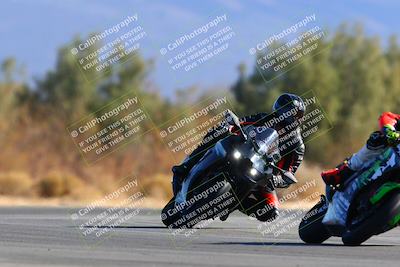 media/Jan-08-2022-SoCal Trackdays (Sat) [[1ec2777125]]/Turn 7 (1035am)/